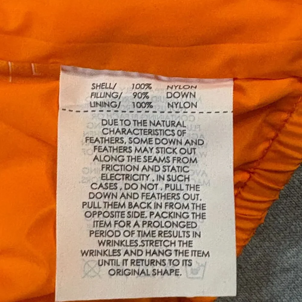 QUEEICE Dog Down Coat Jacket Orange Quilted Warm Size Large NWT Pockets